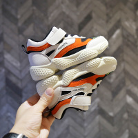 XU0304705